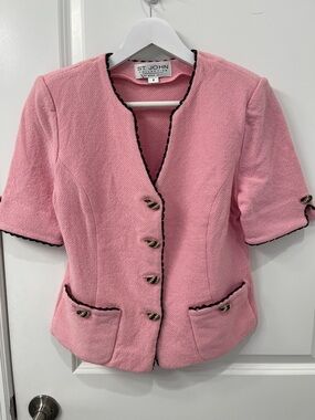 St. John Collection 
Pink Short-Sleeve Knit Blazer with Black Trim-